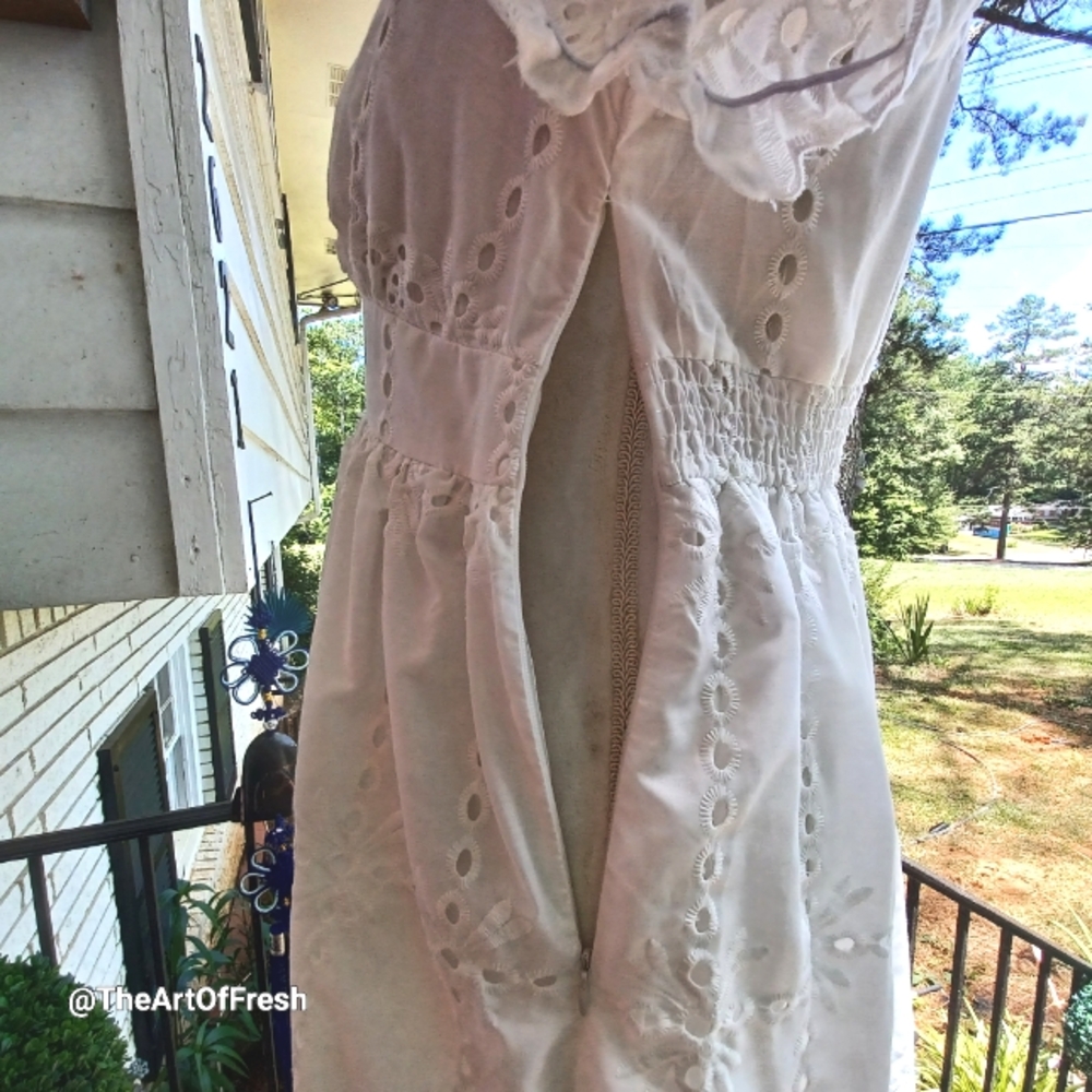 SIMPLEE Puff Sleeve Split Hem Gorgeous White Schiffy Dress - Picture 5 of 14